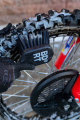HARD_BRUSH_CEPILLO_RIGIDO_BE_DIRT_BEDIRT_BICICLETA_BICI_MOTOCICLETA_MOTO_DEPORTE_CICLISMO_BTM_RUTA_ENDURO_LIMPIEZA_LIMPIO_LIMPIADORES