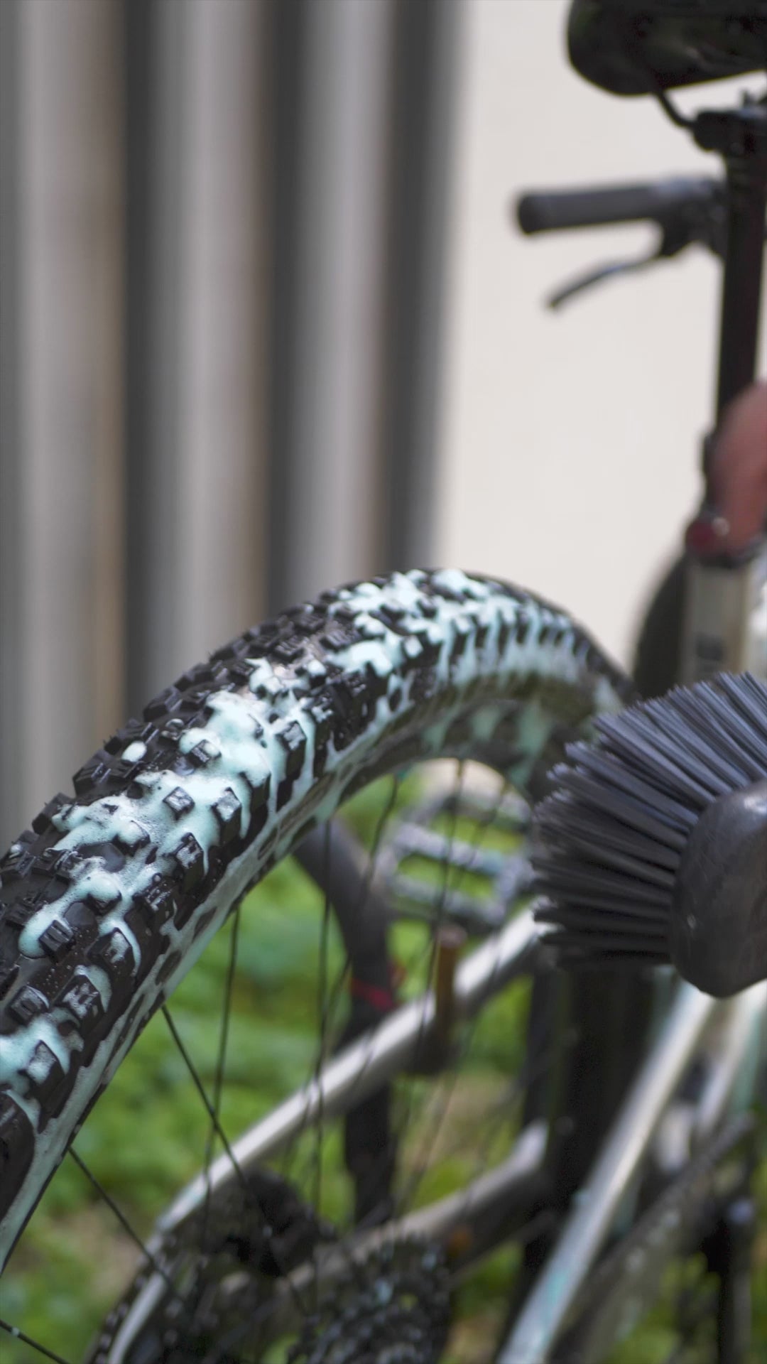 HARD_BRUSH_CEPILLO_CEPILLORIGIDO_BE_DIRT_CICLISMO_ENDURO_MTB_LLANTAS_CADENA